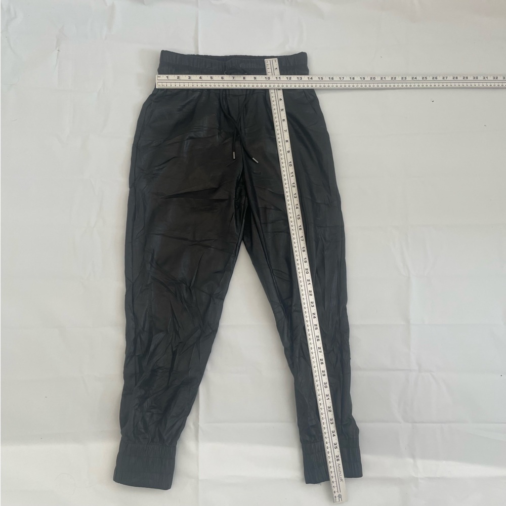 π€β¨ Dynamite Faux Leather Pants - NWT π€β¨ - Picture 7 of 13